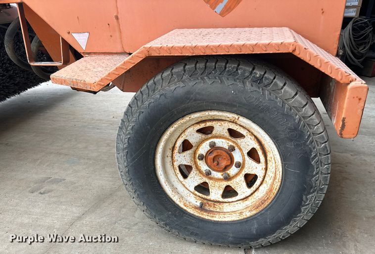 image for item DP8416 2005 Broce  RC350 broom