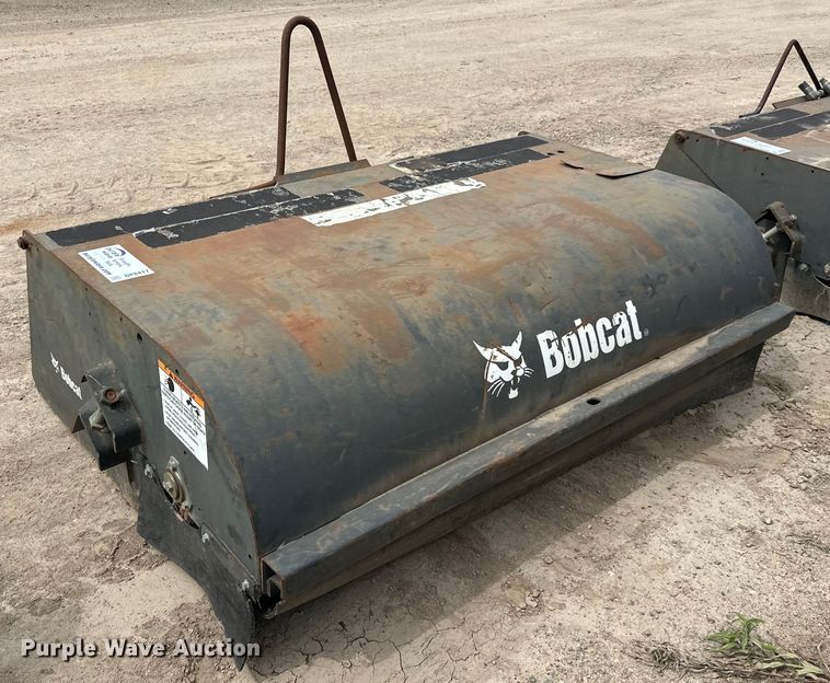 image for item DP8417 2014 Bobcat 72  skid steer sweeper