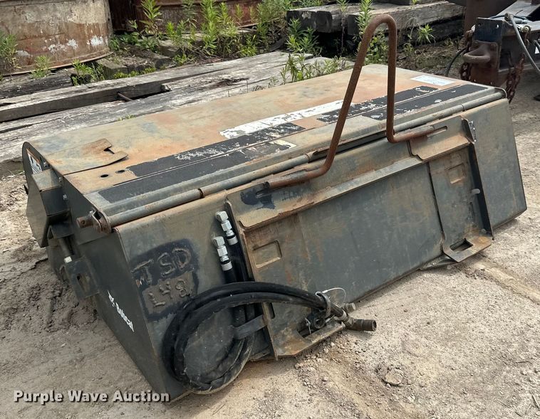 image for item DP8417 2014 Bobcat 72  skid steer sweeper