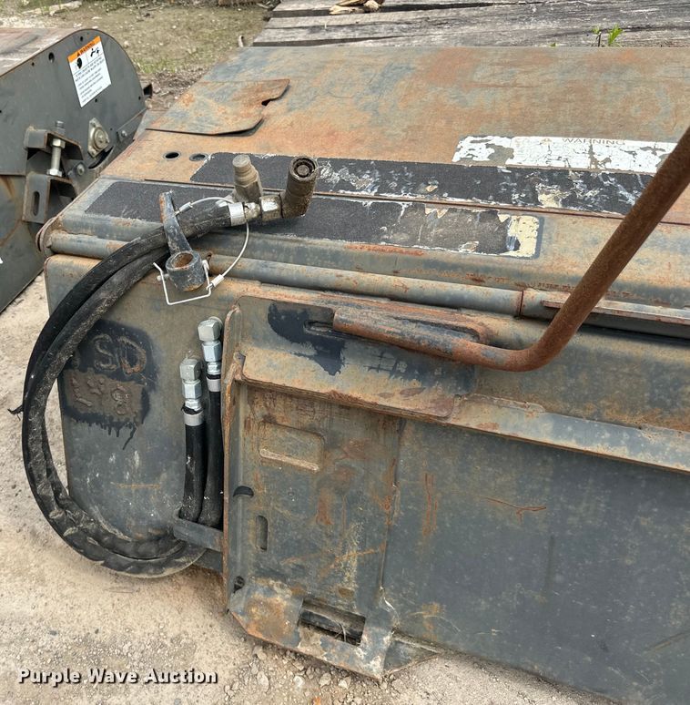image for item DP8417 2014 Bobcat 72  skid steer sweeper
