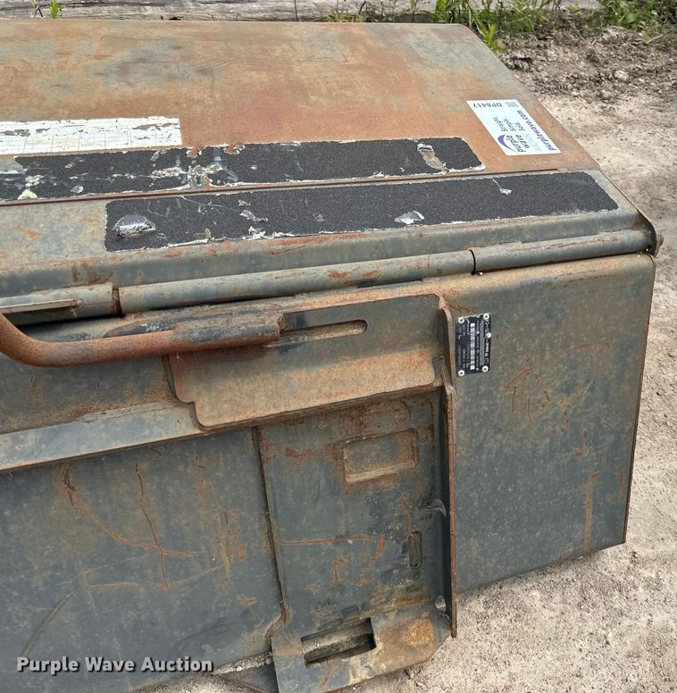 image for item DP8417 2014 Bobcat 72  skid steer sweeper