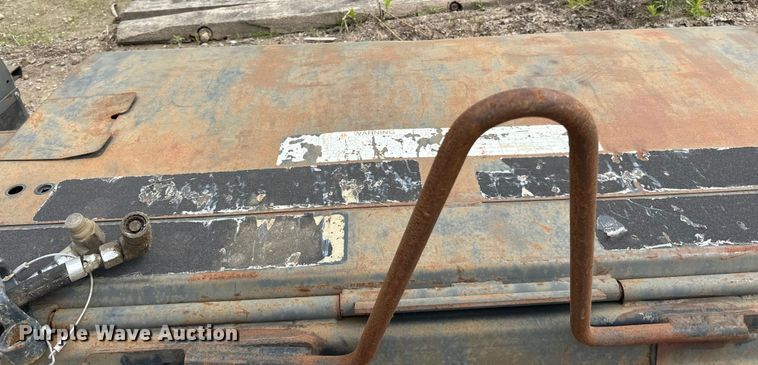 image for item DP8417 2014 Bobcat 72  skid steer sweeper