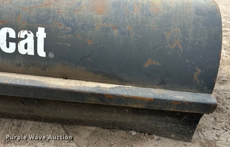 image for item DP8417 2014 Bobcat 72  skid steer sweeper