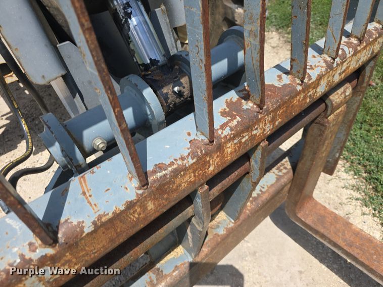 image for item DQ4437 2005 Terex TH644C telehandler