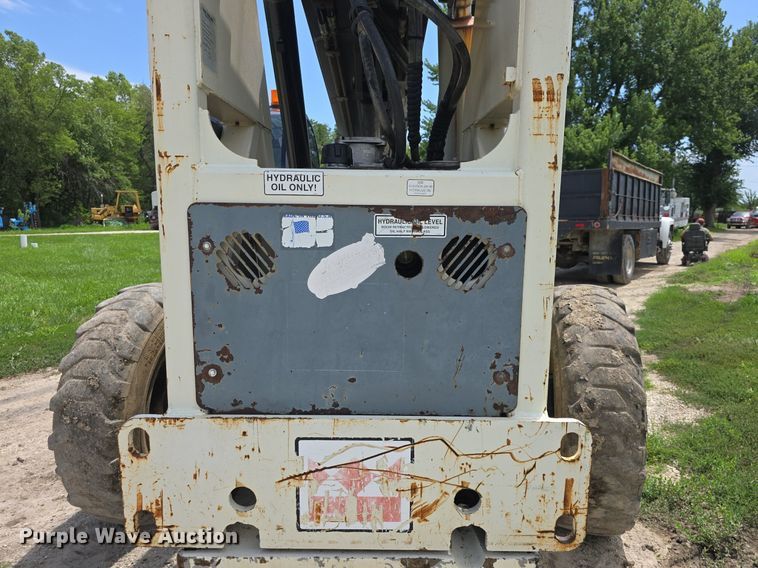 image for item DQ4437 2005 Terex TH644C telehandler