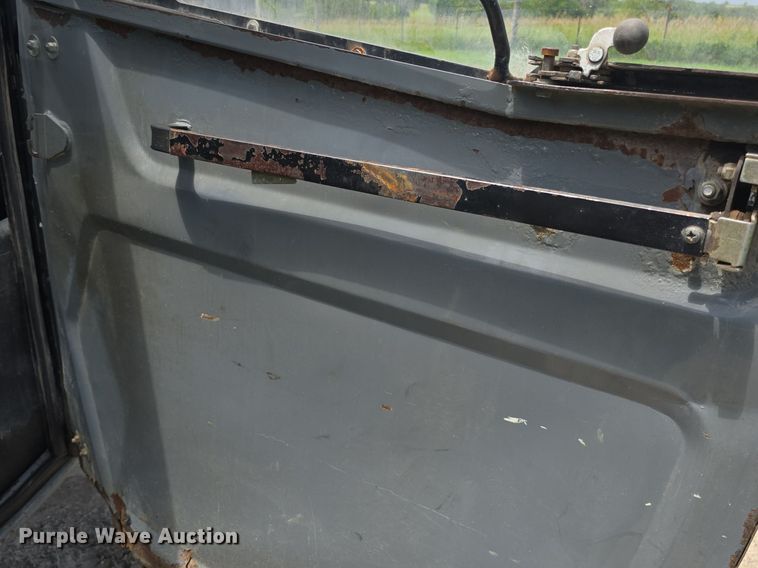 image for item DQ4437 2005 Terex TH644C telehandler