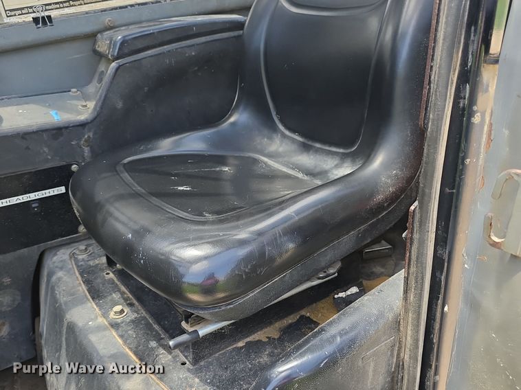 image for item DQ4437 2005 Terex TH644C telehandler