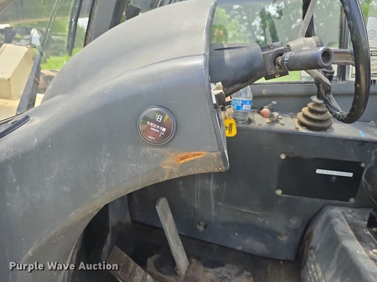 image for item DQ4437 2005 Terex TH644C telehandler