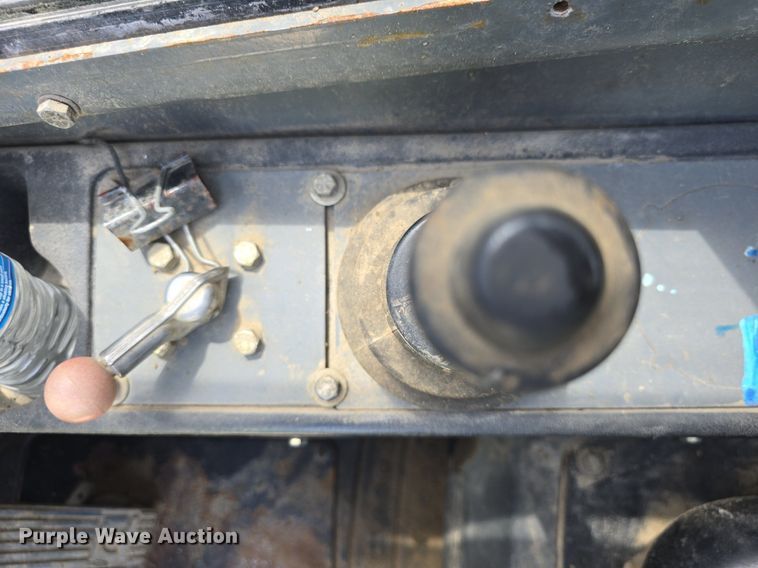 image for item DQ4437 2005 Terex TH644C telehandler