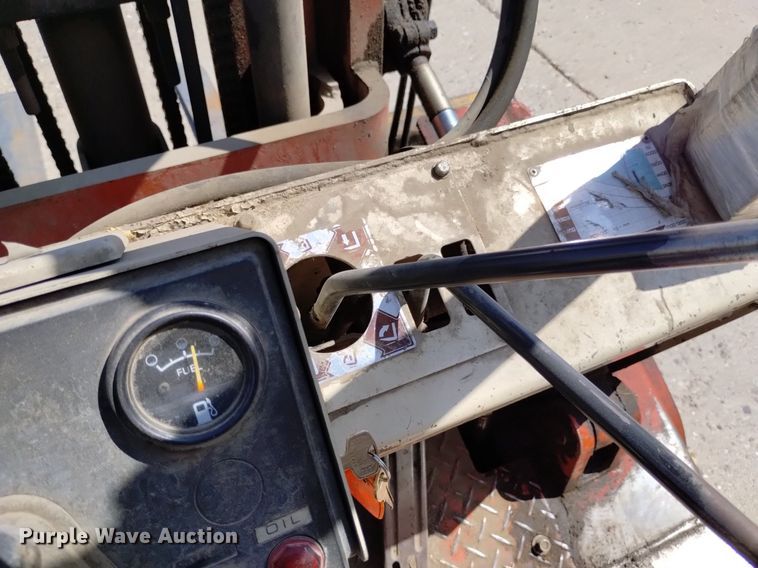 image for item DQ6128 Datsun 6000 forklift