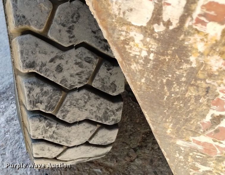 image for item DQ6128 Datsun 6000 forklift