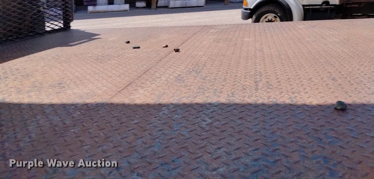 image for item DQ6130 2005 Sterling  crane truck