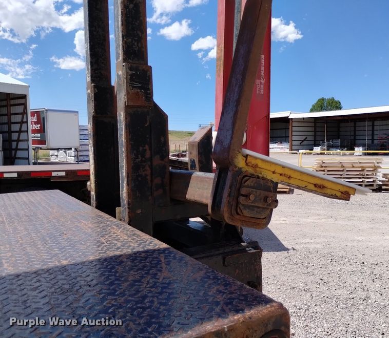 image for item DQ6130 2005 Sterling  crane truck