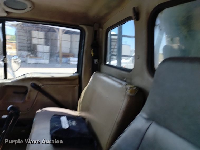 image for item DQ6130 2005 Sterling  crane truck