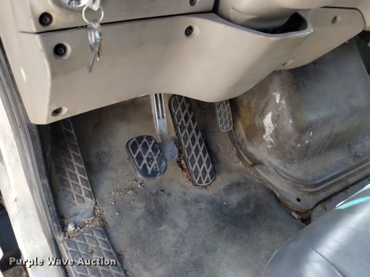 image for item DQ6130 2005 Sterling  crane truck