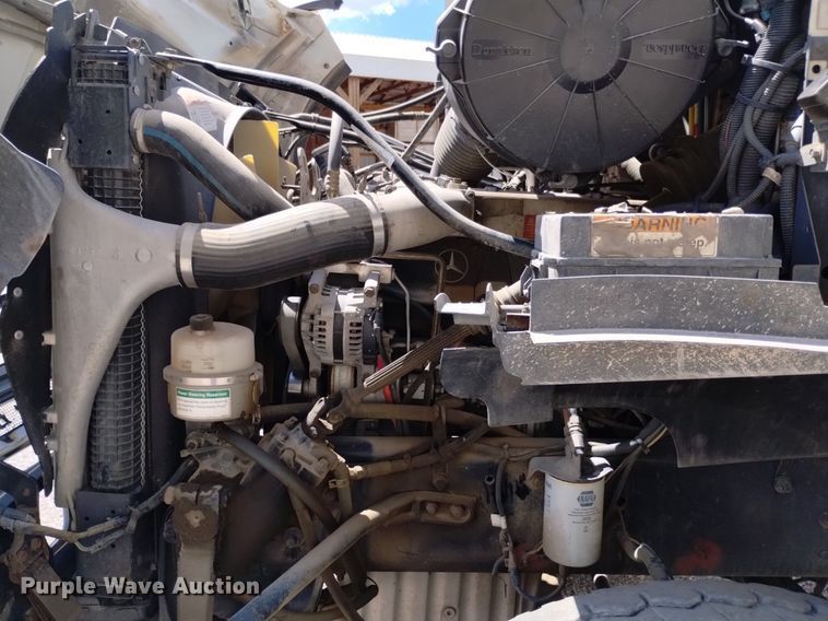 image for item DQ6130 2005 Sterling  crane truck