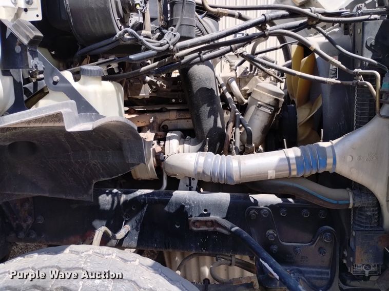 image for item DQ6130 2005 Sterling  crane truck