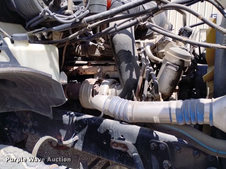 image for item DQ6130 2005 Sterling  crane truck