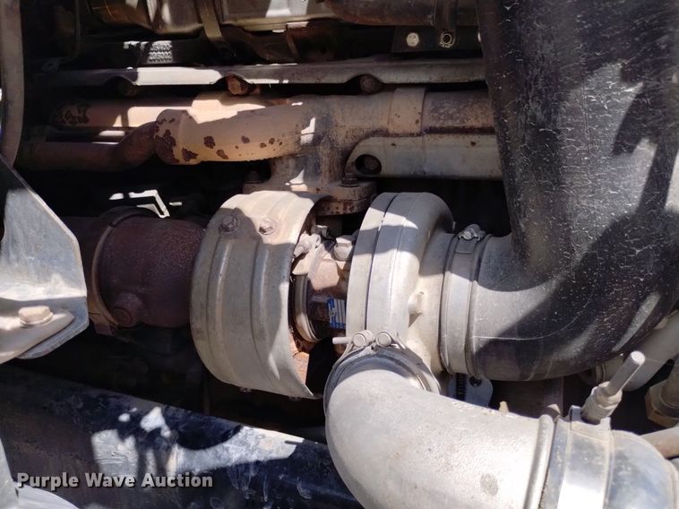 image for item DQ6130 2005 Sterling  crane truck