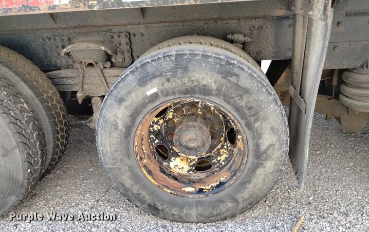 image for item DQ6130 2005 Sterling  crane truck