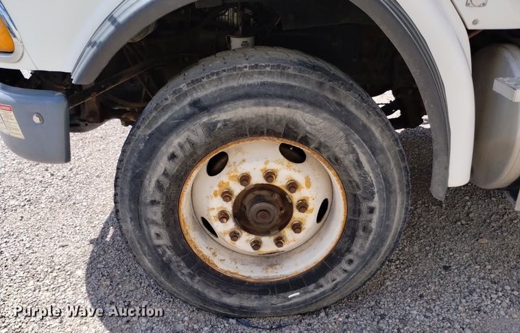 image for item DQ6130 2005 Sterling  crane truck