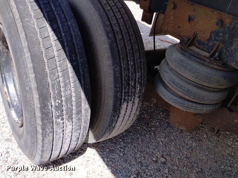 image for item DQ6130 2005 Sterling  crane truck