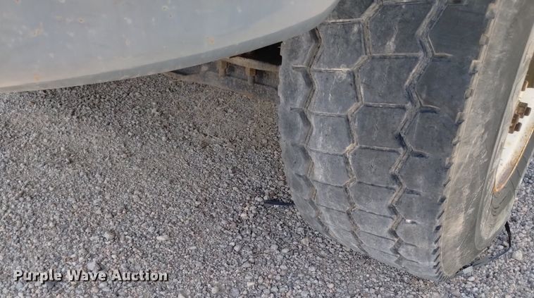 image for item DQ6130 2005 Sterling  crane truck