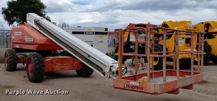 image for item DQ6142 2005 Snorkel  TB60 boom lift