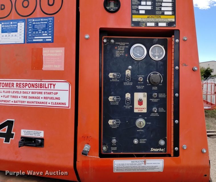 image for item DQ6142 2005 Snorkel  TB60 boom lift