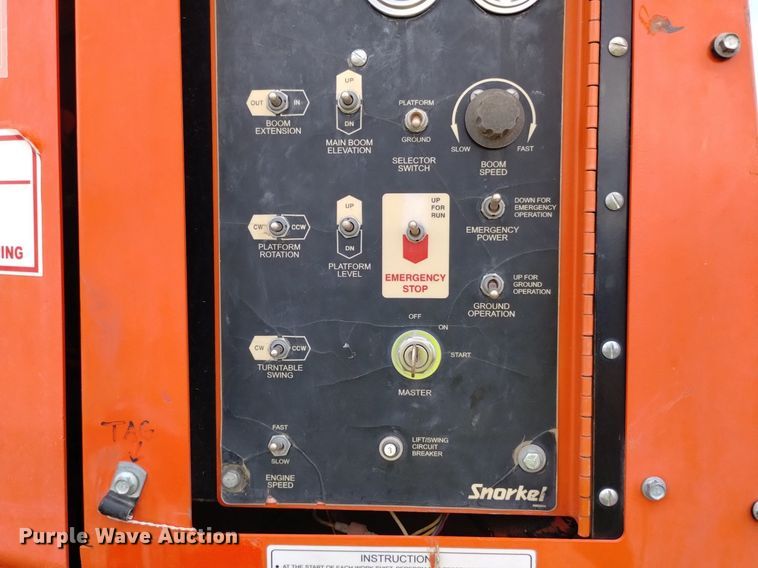 image for item DQ6142 2005 Snorkel  TB60 boom lift