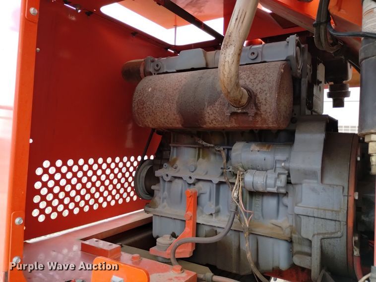 image for item DQ6142 2005 Snorkel  TB60 boom lift