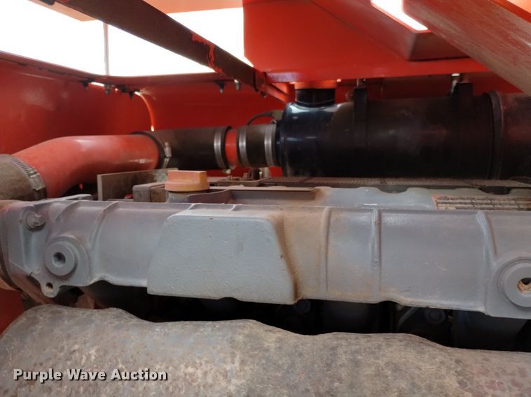 image for item DQ6142 2005 Snorkel  TB60 boom lift