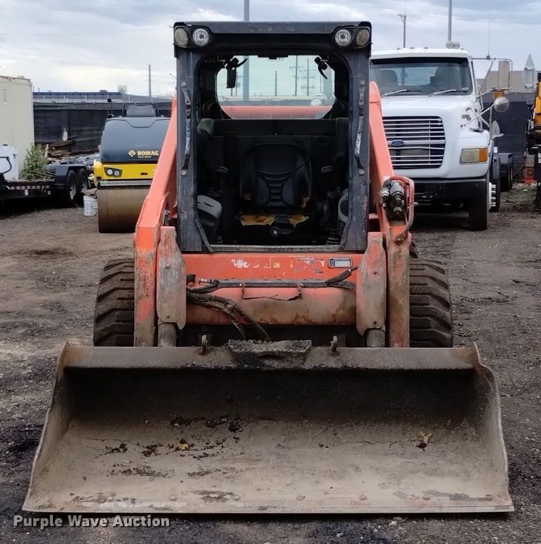 image for item DQ6143 2016 Kubota SSV75 skid steer loader