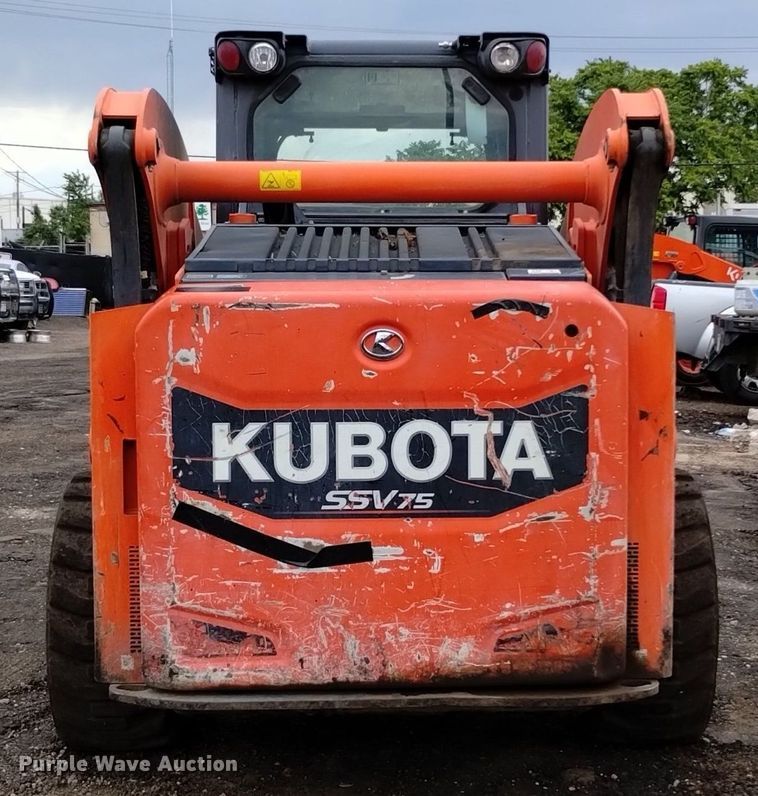 image for item DQ6143 2016 Kubota SSV75 skid steer loader