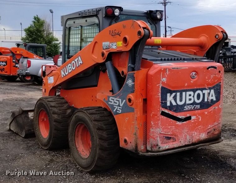 image for item DQ6143 2016 Kubota SSV75 skid steer loader
