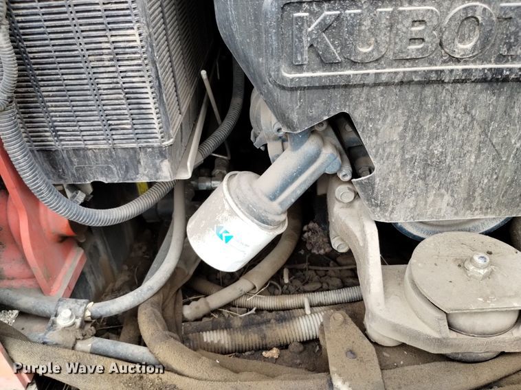 image for item DQ6143 2016 Kubota SSV75 skid steer loader