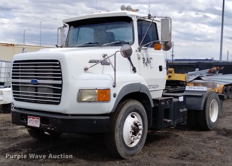 image for item DQ6144 1993 Ford L9000 AeroMax semi truck