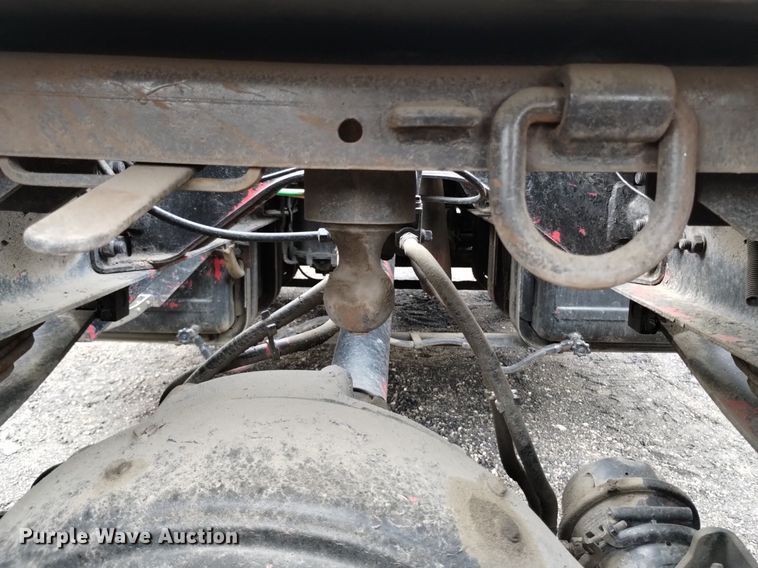 image for item DQ6144 1993 Ford L9000 AeroMax semi truck