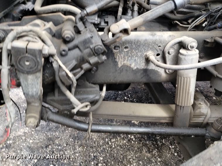 image for item DQ6144 1993 Ford L9000 AeroMax semi truck