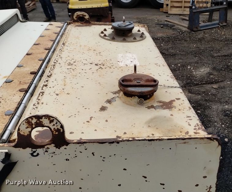 image for item DQ6146 1994 Ingersoll Rand  DD22 double drum vibratory roller