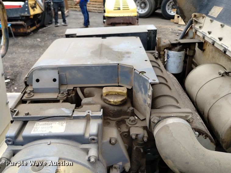 image for item DQ6146 1994 Ingersoll Rand  DD22 double drum vibratory roller