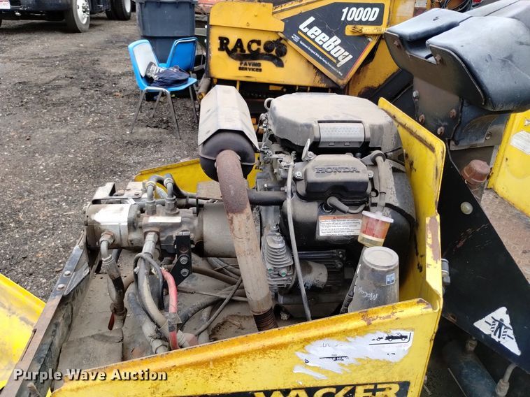 image for item DQ6148 1999 Wacker RD11A double drum roller