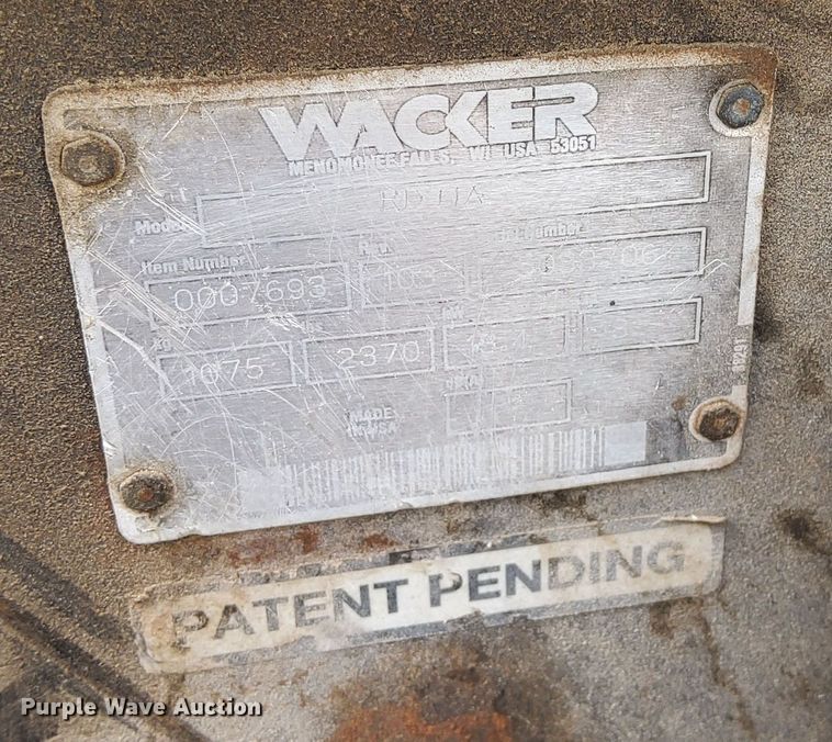 image for item DQ6148 1999 Wacker RD11A double drum roller