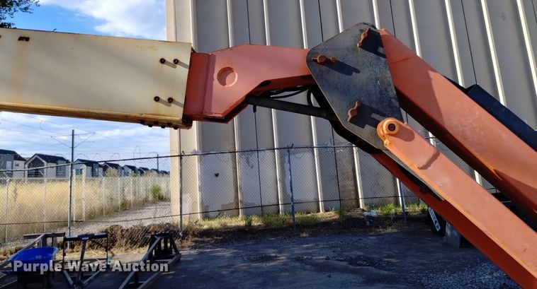 image for item DQ6153 2014 JLG 600AJ boom lift