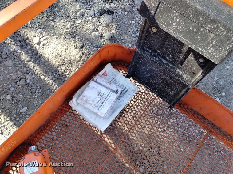 image for item DQ6153 2014 JLG 600AJ boom lift