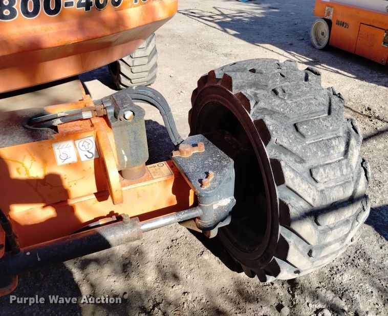 image for item DQ6153 2014 JLG 600AJ boom lift