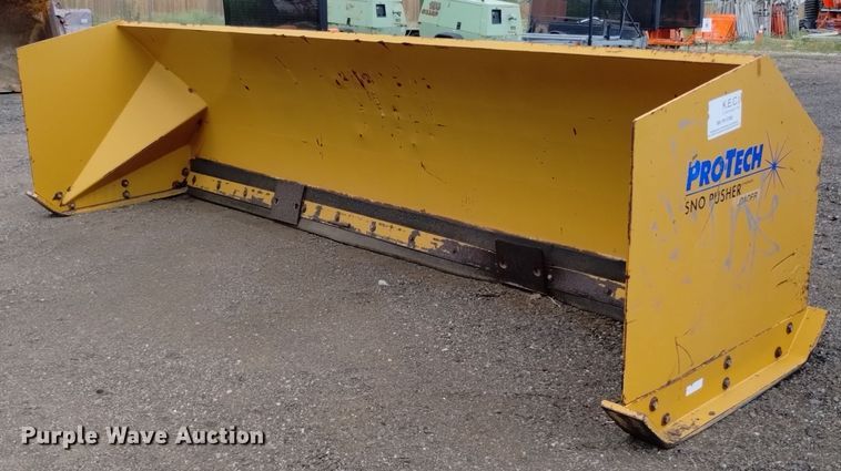 image for item DQ6157 Pro-Tech  SP14L Snow Pusher