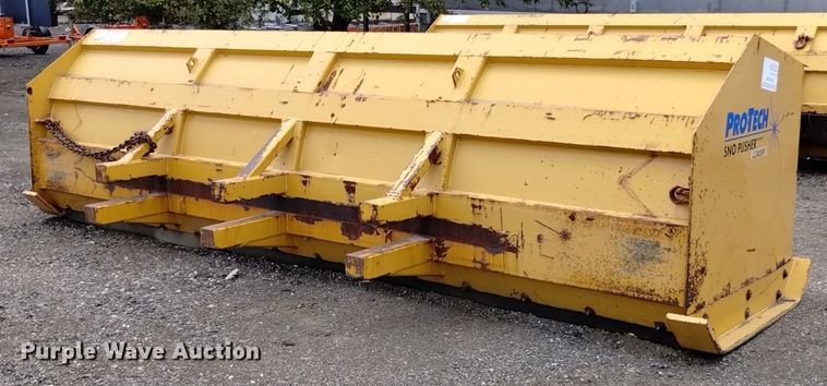 image for item DQ6157 Pro-Tech  SP14L Snow Pusher