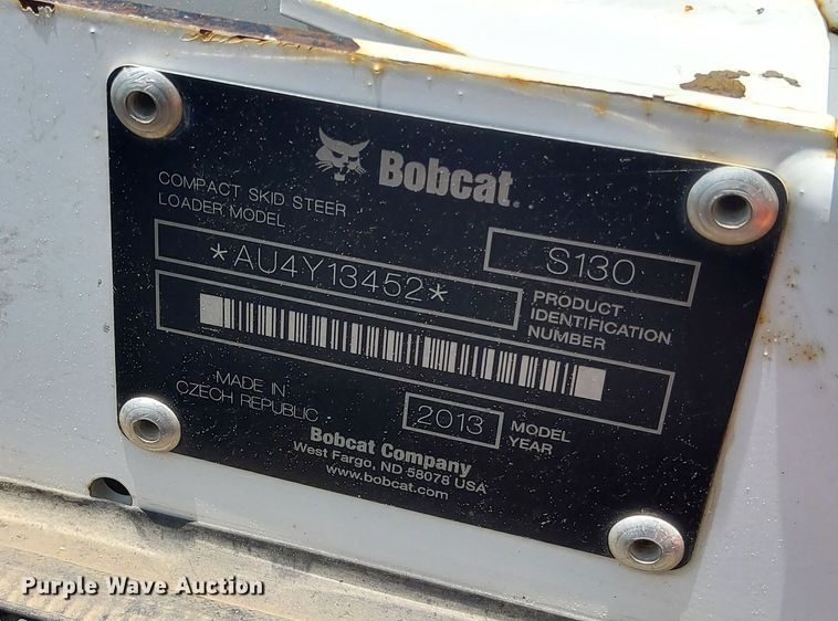 image for item DQ6158 2013 Bobcat S130 skid steer loader