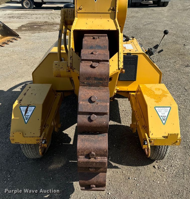 image for item DQ6764 1998 Vermeer TC4A trench compactor